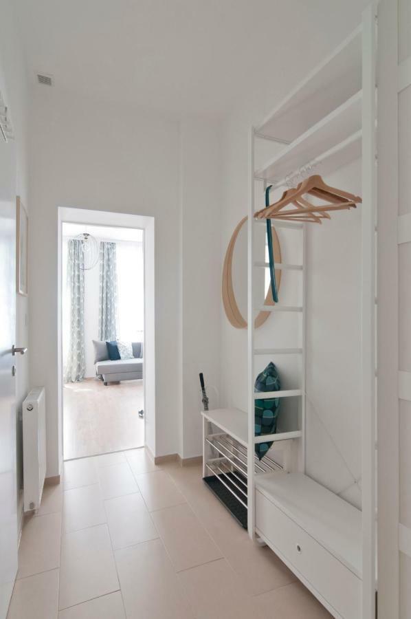 Stylish Self-Check-In Apartment With 2 Bedrooms Viena Exterior foto